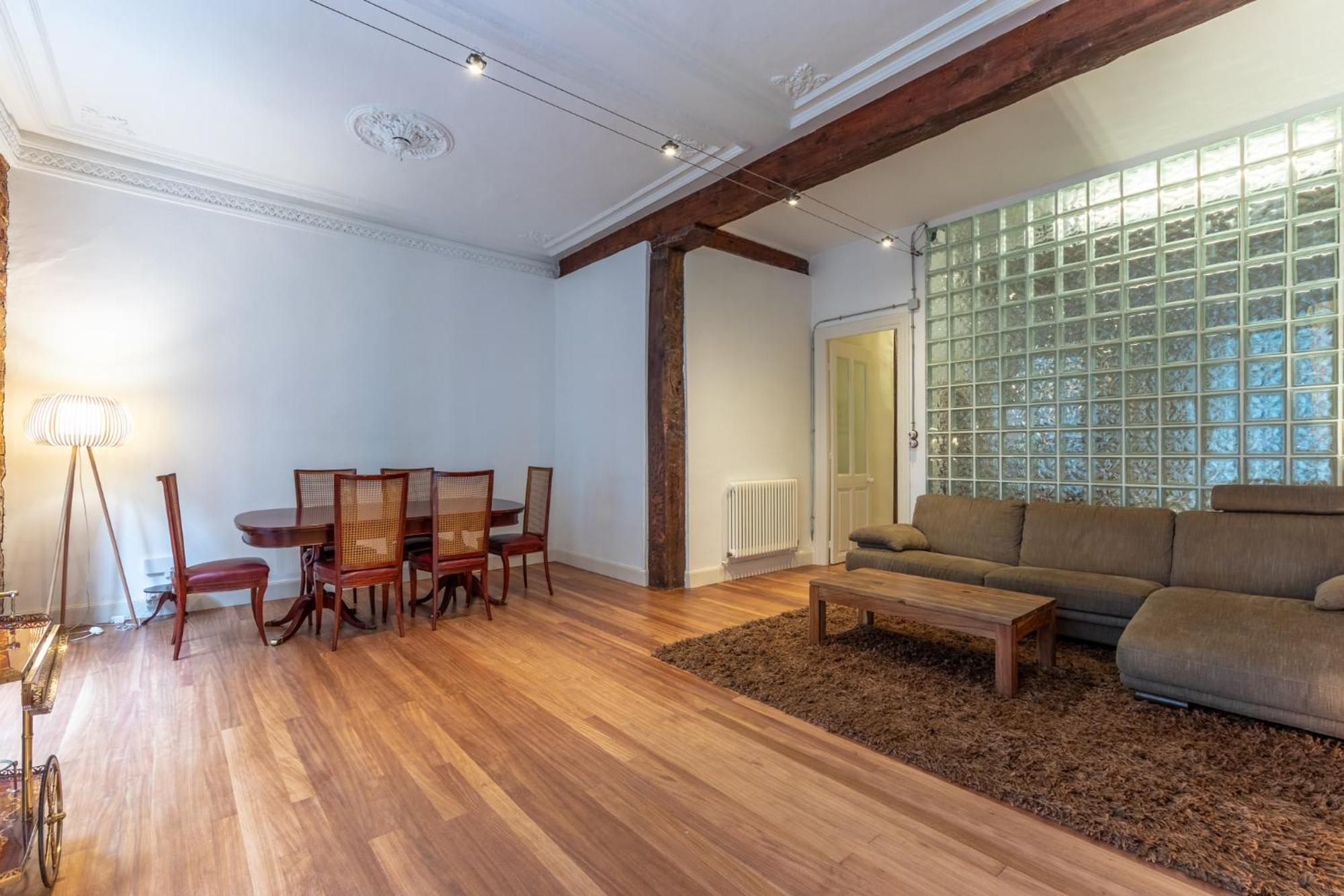 Encantador Apartamento En El Casco Antiguo De ビルバオ エクステリア 写真