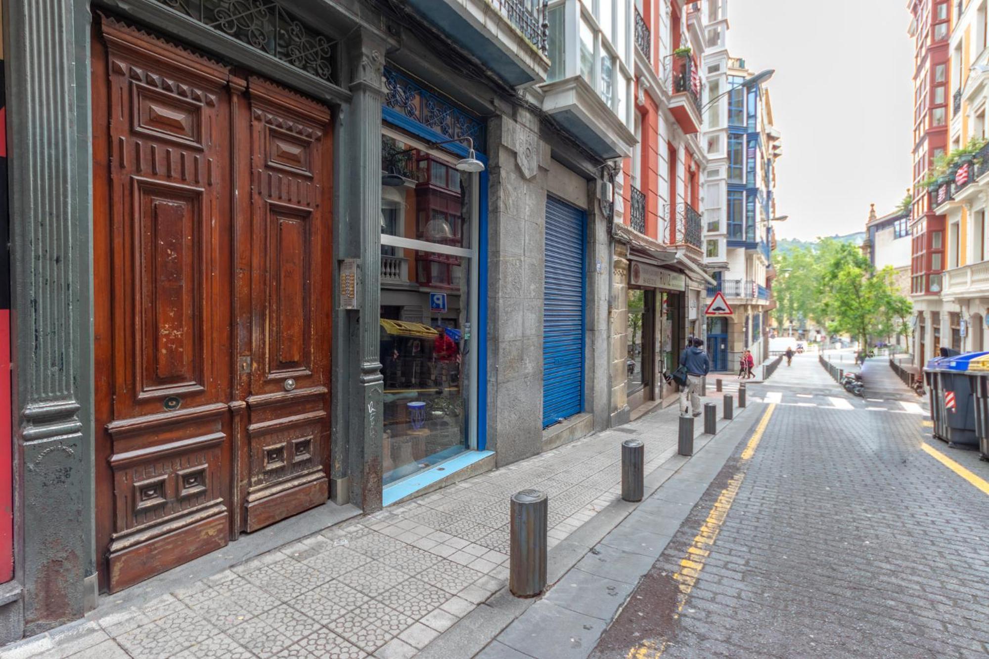 Encantador Apartamento En El Casco Antiguo De ビルバオ エクステリア 写真